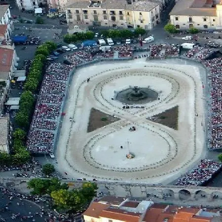 Linda Nocleg ze śniadaniem 3*