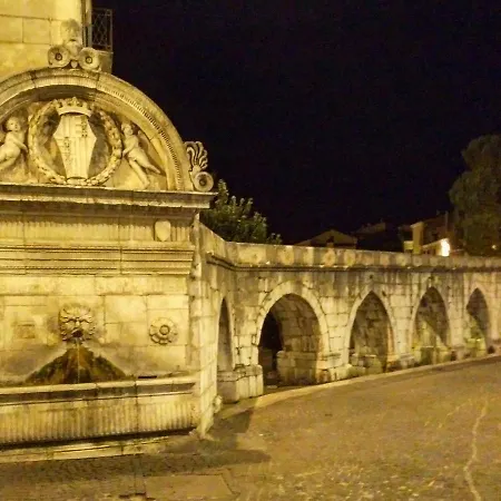 Couette-café Linda 3*